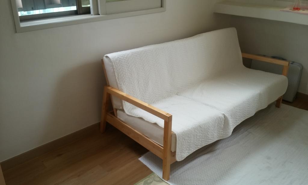 Oxbloodk Hostel Gwangju Metropolitan City Bagian luar foto