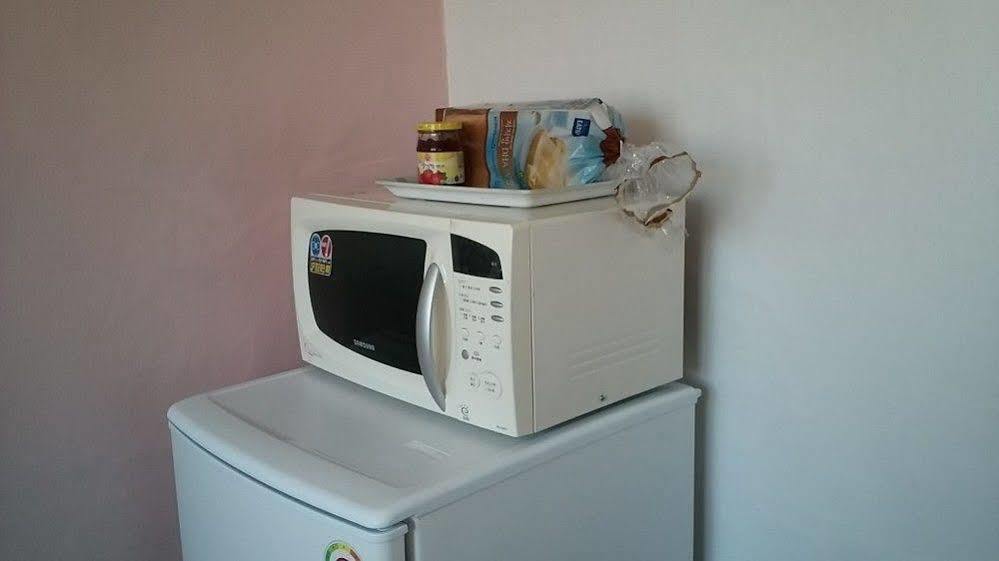 Oxbloodk Hostel Gwangju Metropolitan City Bagian luar foto