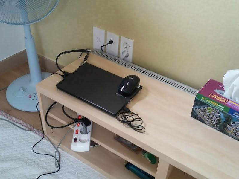 Oxbloodk Hostel Gwangju Metropolitan City Bagian luar foto